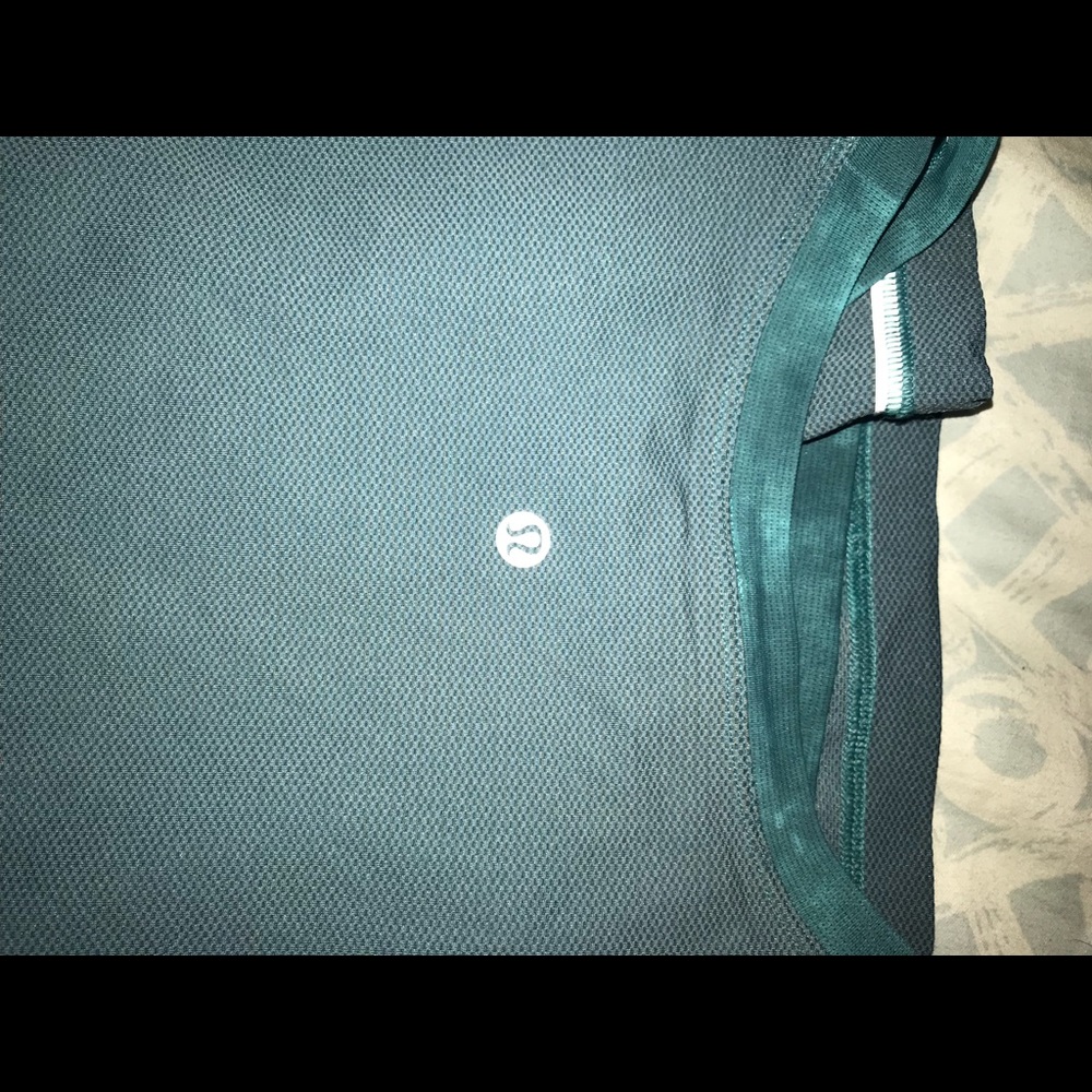 LuluLemon Men’s Shirt 2XL